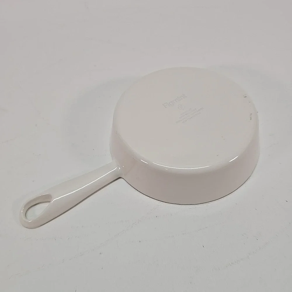 Figmint‎ 6 Inch Enameled Cast Iron Skillet Cream NWT